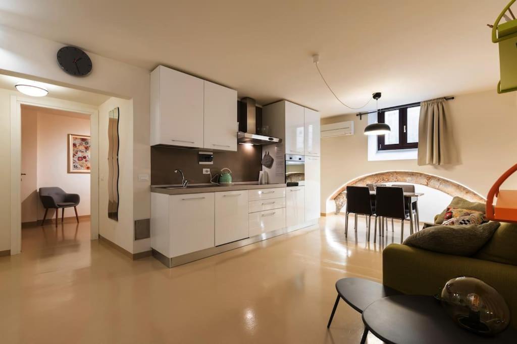 Arch Apartment Duomo - Firenze Bagian luar foto